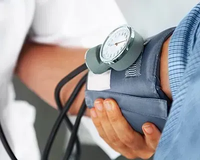 أنواع الفحوصات الطبية المرتبطة بالسلامة المهنية